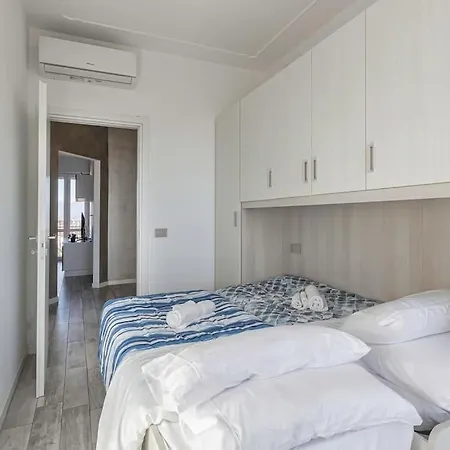 Garda View Apartment Desenzano del Garda